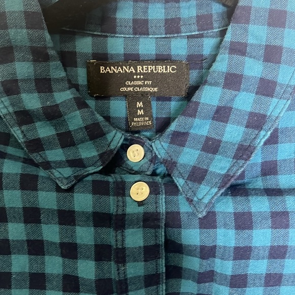 BANANA REPUBLIC BUTTON DOWN SHIRT - Picture 3 of 4